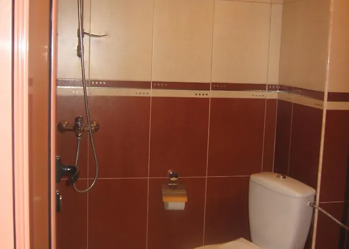 ホテル Queen Aydemir